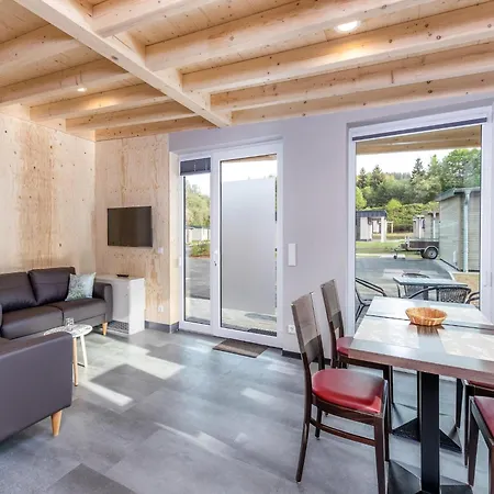 Tatil Evi Kronenburger Countryside Stay, Cleaning Included